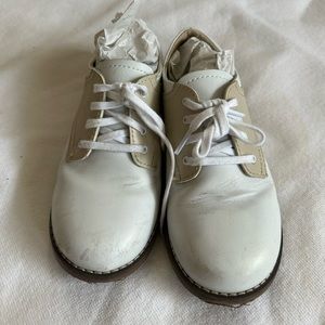 Footmates Cheer White/Ecru Size 11.5